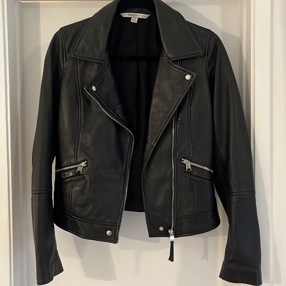 Zara Trafaluc Leather Jacket size Medium